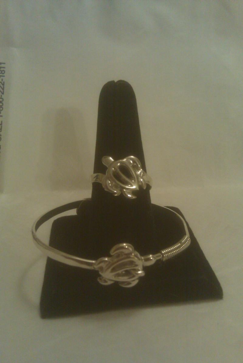 Honu bracelet & Honu Ring set
